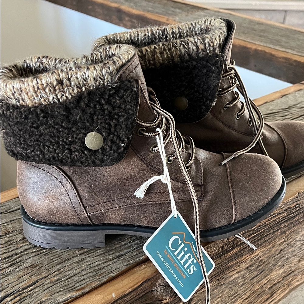Cliffs Brown slip on  Lace-Up Ankle Boots